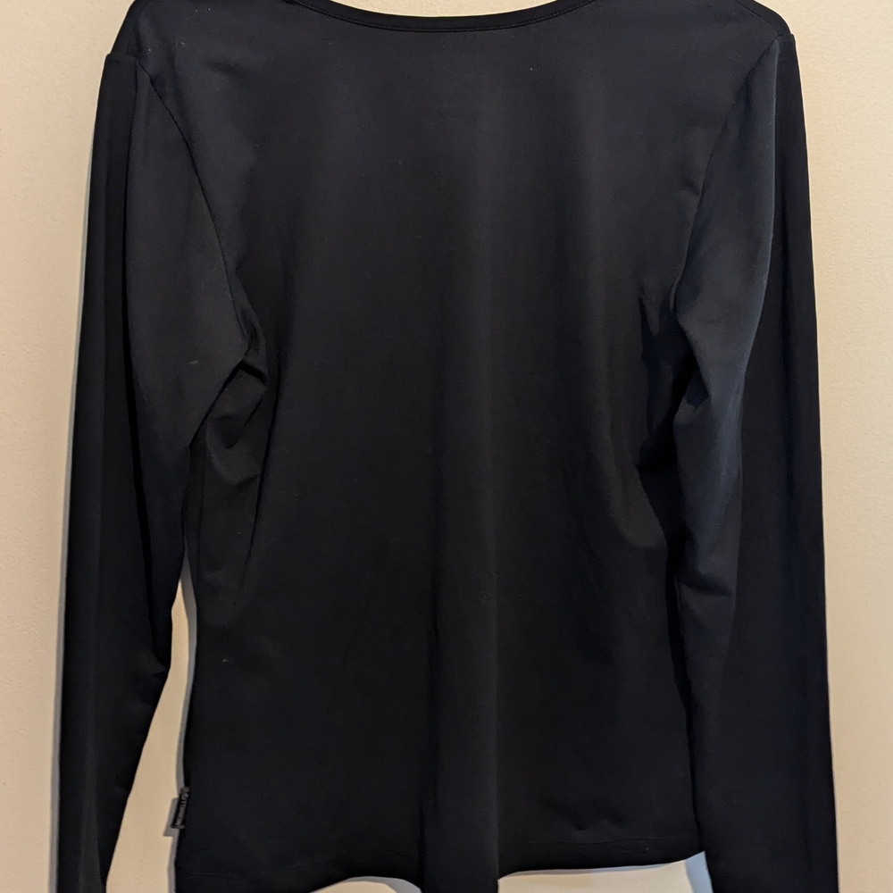 Merrell V-Neck Top - Picture 3 of 5